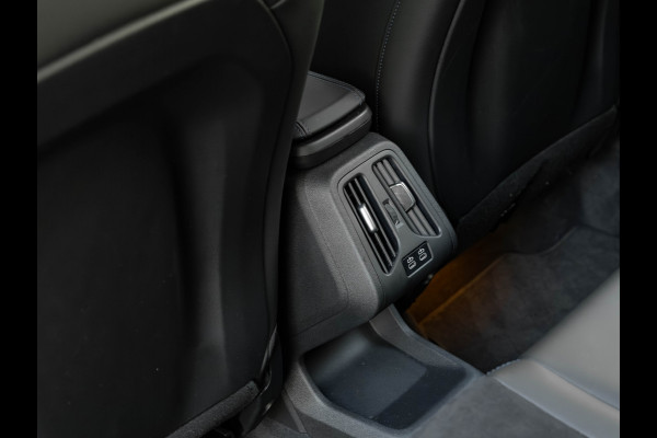 BMW X1 sDrive18i M-Sport - Camera - LED - Comfort Acces - Stoelverwarming