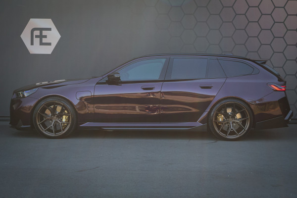 BMW M5-serie Touring M5 TOURING | AKRAPOVIC | VOSSEN VELGEN | KERAMISCH | FULL KLEUREN PPF | FULL CARBON EXTERIEUR M PERFORMANCE | 360 CAMERA | ACC |