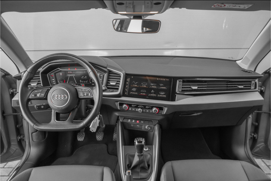 Audi A1 Sportback 30 TFSI S Edition Parkeerhulp Camera CarPlay