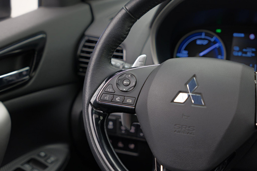 Mitsubishi Eclipse Cross 2.4 PHEV Instyle |Pano|HUD|Leder|360|Trekhaak|