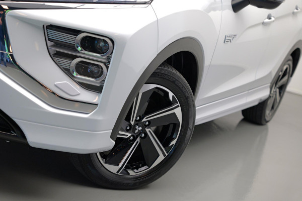 Mitsubishi Eclipse Cross 2.4 PHEV Instyle |Pano|HUD|Leder|360|Trekhaak|