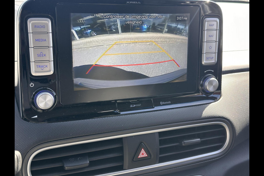 Hyundai Kona EV Premium 64 kWh | SOH: 96,8% | Leder | LED | Camera | Blindspot | Lage km-stand! |