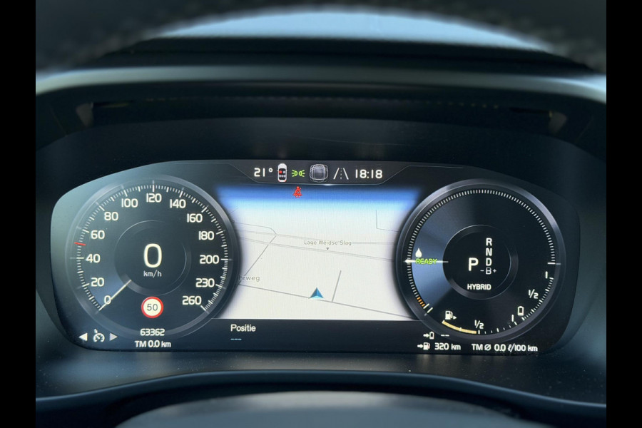 Volvo XC40 1.5 T4 210PK Recharge R-Design |Pano|Leer|Winterpakket|Cam|20"