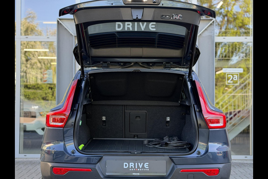 Volvo XC40 1.5 T4 210PK Recharge R-Design |Pano|Leer|Winterpakket|Cam|20"