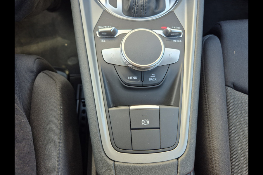 Audi TT 40 TFSI Pro Line S Automaat,Virtueel dashbord,stoelverwarming,navigatie