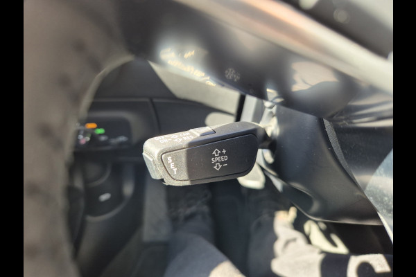 Audi TT 40 TFSI Pro Line S Automaat,Virtueel dashbord,stoelverwarming,navigatie