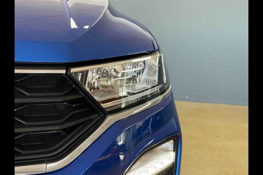 Volkswagen T-Roc 1.0 TSI Style Business | Sensoren | Navigatie