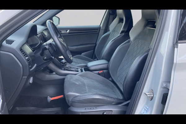 Škoda Kodiaq 1.5 TSI DSG Sportline Business | Trekhaak | Matrix-LED | Camera | Navi | Memory