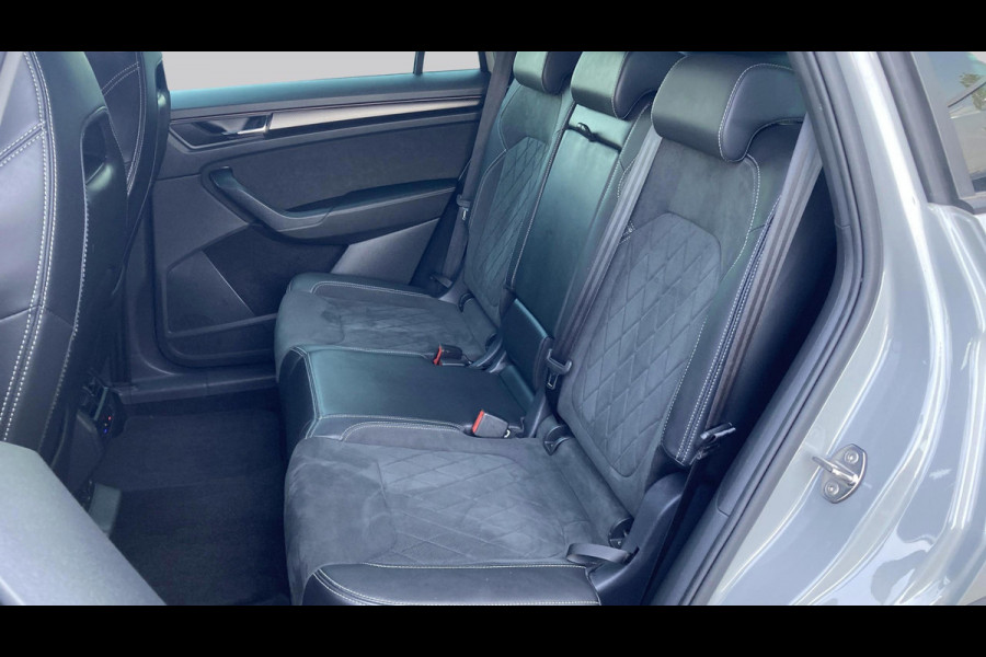 Škoda Kodiaq 1.5 TSI DSG Sportline Business | Trekhaak | Matrix-LED | Camera | Navi | Memory