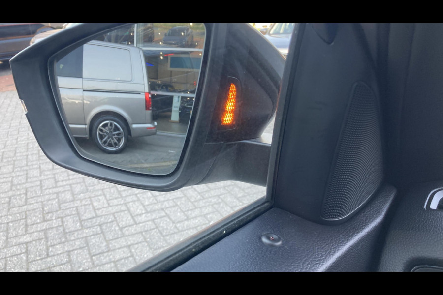 Škoda Kodiaq 1.5 TSI DSG Sportline Business | Trekhaak | Matrix-LED | Camera | Navi | Memory