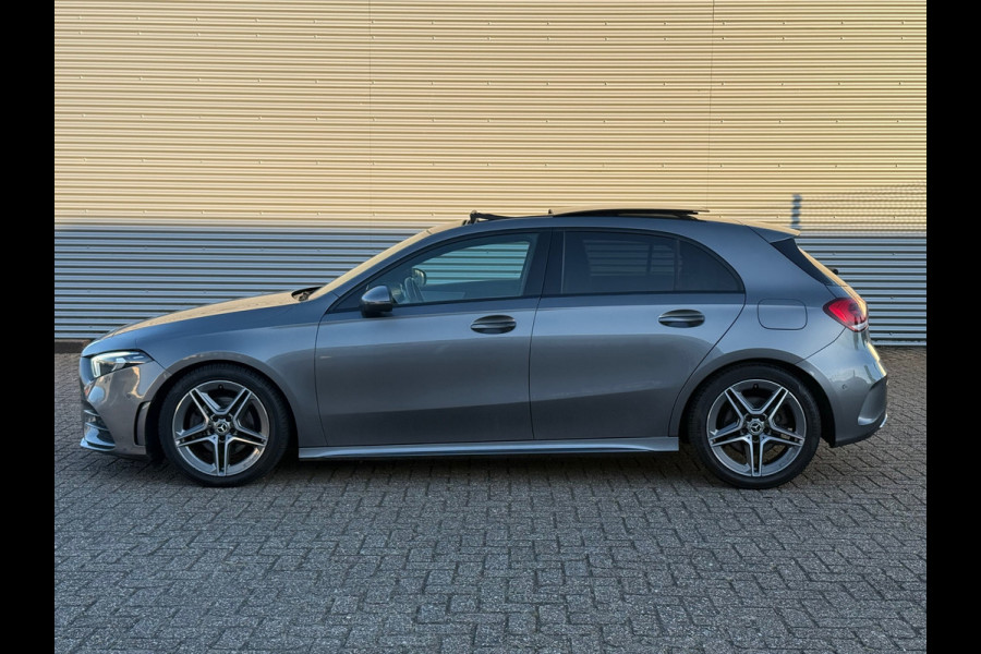 Mercedes-Benz A-Klasse 200 / AMG / PANO / Xenon LED / Sfeer verlicht. / Burmester Sound / Inruil Mog.