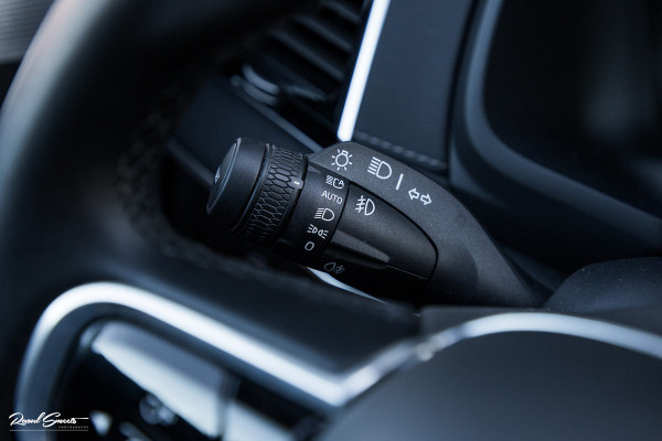 Volvo XC90 2.0 T8 Recharge AWD Ultimate Dark long Range Luchtvering | Bowers&Wilkins | Zwenkbare trekhaak | Panorama dak | Stoelverkoeling + massage |