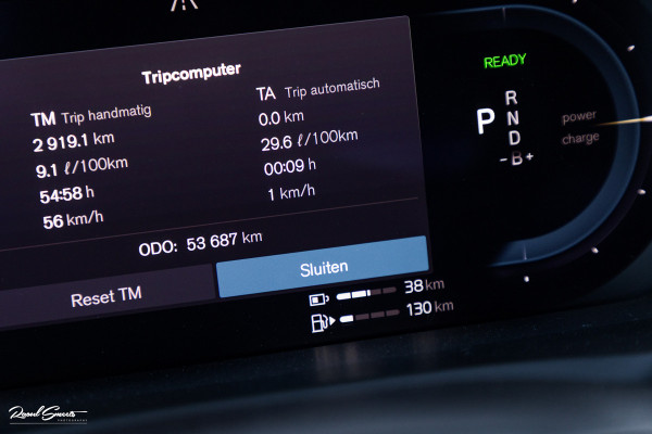 Volvo XC90 2.0 T8 Recharge AWD Ultimate Dark long Range Luchtvering | Bowers&Wilkins | Zwenkbare trekhaak | Panorama dak | Stoelverkoeling + massage |