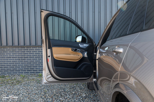 Volvo XC90 2.0 T8 Recharge AWD Ultimate Dark long Range Luchtvering | Bowers&Wilkins | Zwenkbare trekhaak | Panorama dak | Stoelverkoeling + massage |