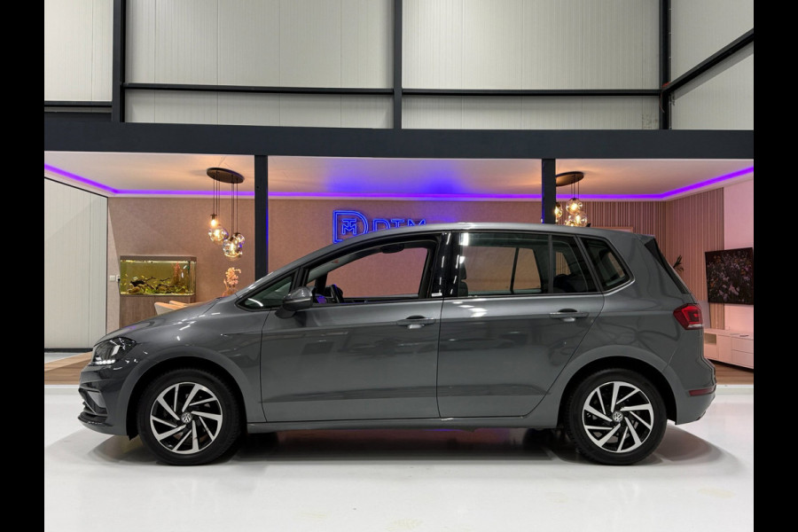 Volkswagen Golf Sportsvan 1.0 TSI Highline Aut. | Trekhaak | ACC | LED | Camera