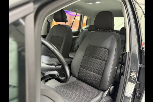 Volkswagen Golf Sportsvan 1.0 TSI Highline Aut. | Trekhaak | ACC | LED | Camera