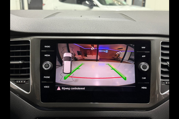 Volkswagen Golf Sportsvan 1.0 TSI Highline Aut. | Trekhaak | ACC | LED | Camera