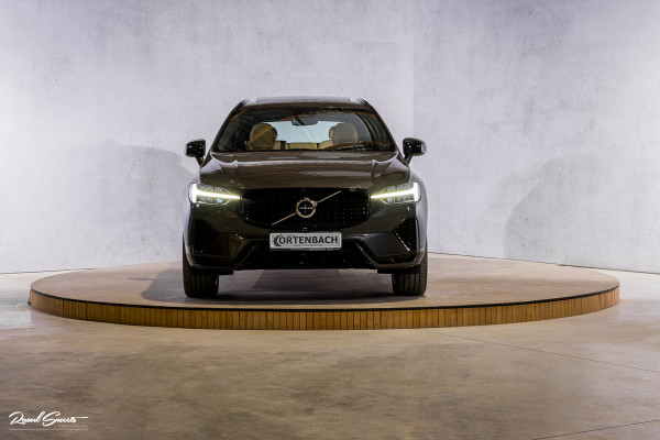 Volvo XC60 2.0 T8 Plug-in hybrid AWD Ultimate Dark Long Range | Adaptieve cruise | Panorama dak | Memory | Stoelmassage + verkoeling |
