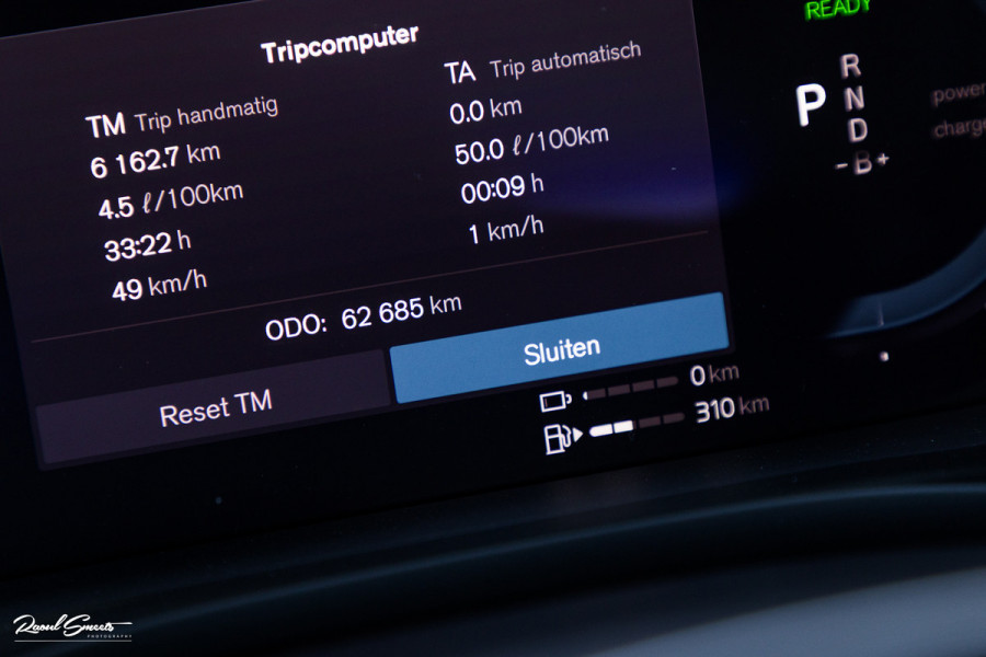 Volvo XC60 2.0 T8 Plug-in hybrid AWD Ultimate Dark Long Range | Adaptieve cruise | Panorama dak | Memory | Stoelmassage + verkoeling |