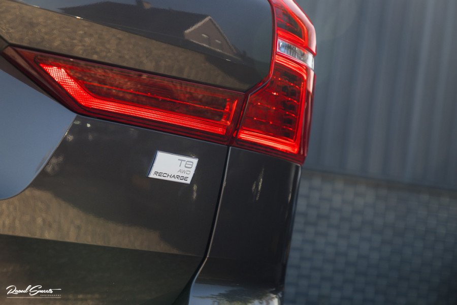 Volvo XC60 2.0 T8 Plug-in hybrid AWD Ultimate Dark Long Range | Adaptieve cruise | Panorama dak | Memory | Stoelmassage + verkoeling |