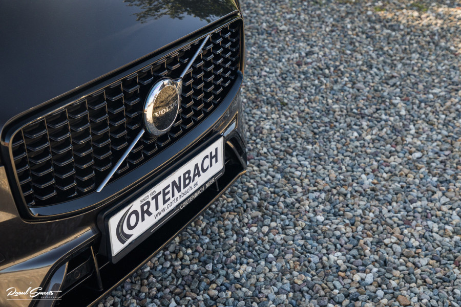 Volvo XC60 2.0 T8 Plug-in hybrid AWD Ultimate Dark Long Range | Adaptieve cruise | Panorama dak | Memory | Stoelmassage + verkoeling |