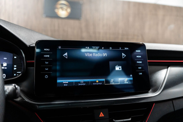 Škoda SCALA 1.5 TSI Sport Business DSG LED PANO CAMERA KUIPSTOELEN