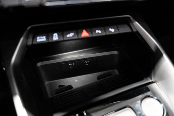 Audi A3 Sportback 40 TFSI e S-Line 2023 S-Tronic PANO LED VIRTUAL