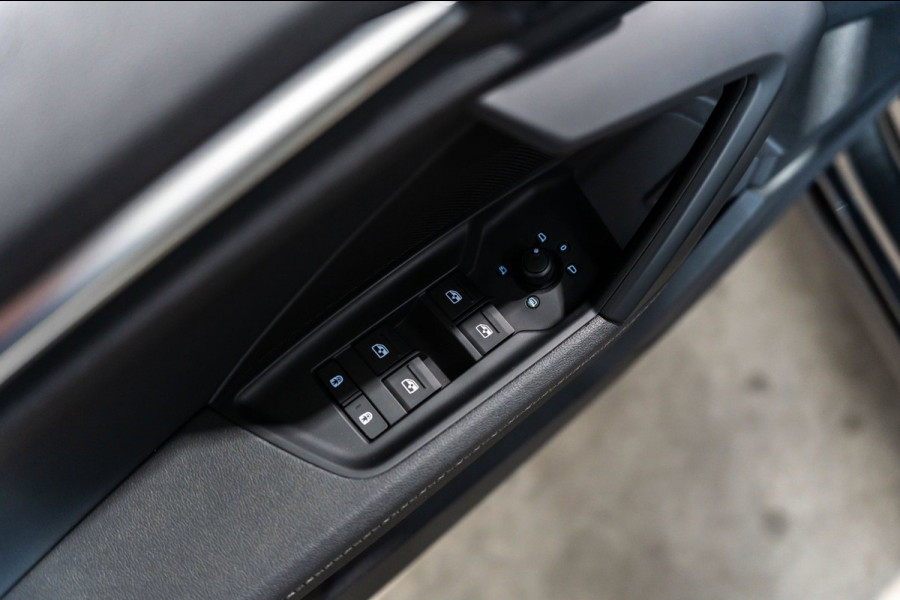 Audi A3 Sportback 40 TFSI e S-Line 2023 S-Tronic PANO LED VIRTUAL