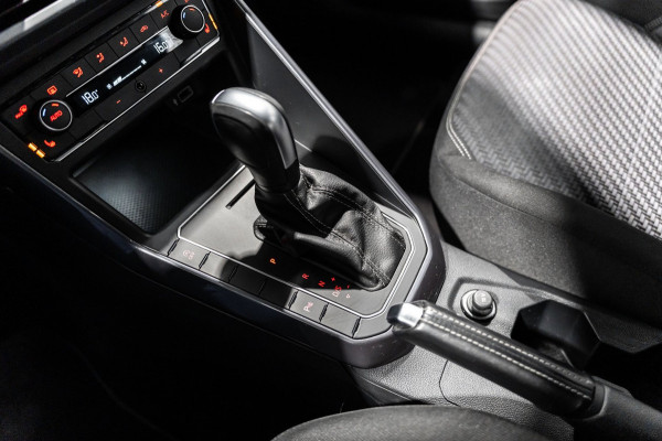 Volkswagen Polo 1.0 TSI 3 x R-line DSG LED COCKPIT NAVI