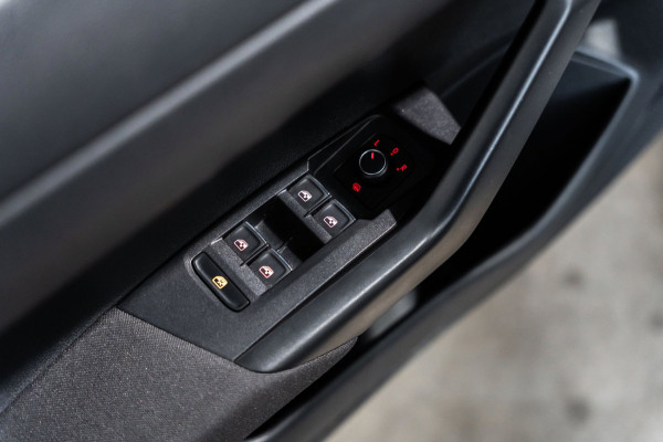 Volkswagen Polo 1.0 TSI 3 x R-line DSG LED COCKPIT NAVI