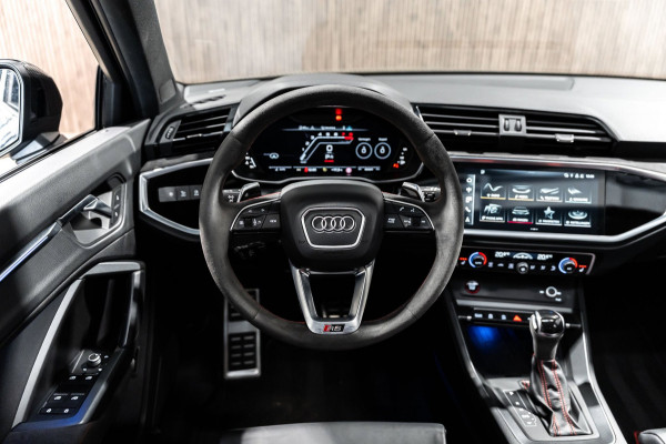 Audi Q3 Sportback TFSI RSQ3 2021 PANO CARBON CAMERA LED B&O
