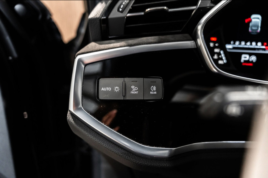 Audi Q3 Sportback TFSI RSQ3 2021 PANO CARBON CAMERA LED B&O