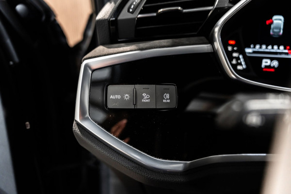 Audi Q3 Sportback TFSI RSQ3 2021 PANO CARBON CAMERA LED B&O