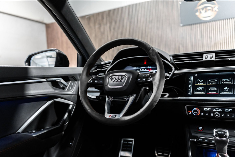 Audi Q3 Sportback TFSI RSQ3 2021 PANO CARBON CAMERA LED B&O