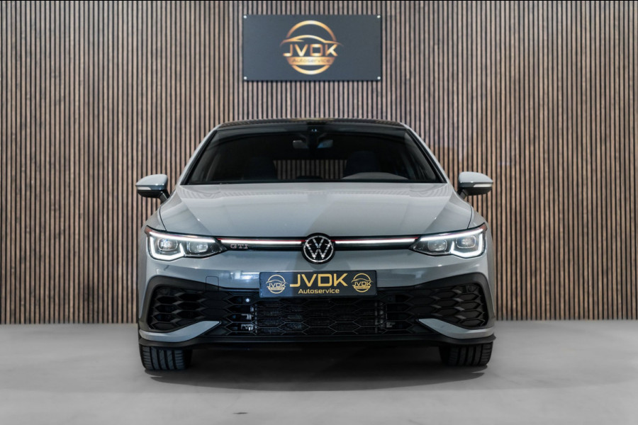 Volkswagen Golf 2.0 TSI GTI Clubsport DSG PANO IQ LIGHTS CAMERA NAVI
