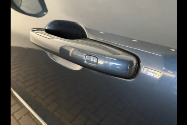Volvo XC60 2.0 T6 Plug-in hybrid AWD Inscription Pano|Keyless