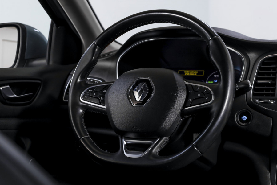 Renault Mégane Estate 1.6 E-Tech Plug-In Hybrid 160 Business Edition One | Dig. Cockpit | Cruise | PDC | Camera | NAV+App. Connect | ECC | Trekhaak | LM 17" |
