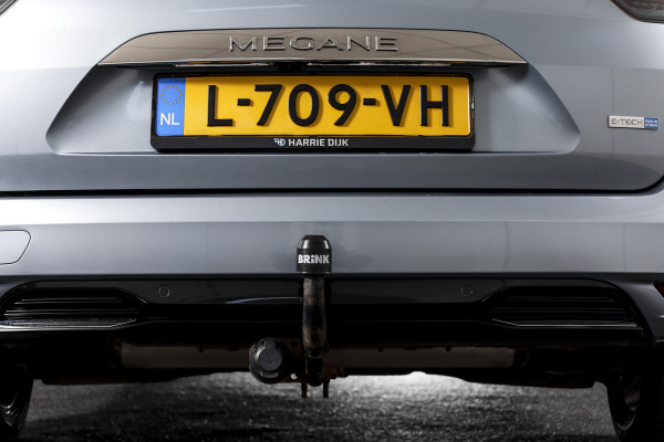 Renault Mégane Estate 1.6 E-Tech Plug-In Hybrid 160 Business Edition One | Dig. Cockpit | Cruise | PDC | Camera | NAV+App. Connect | ECC | Trekhaak | LM 17" |