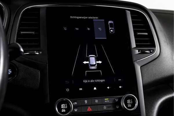 Renault Mégane Estate 1.6 E-Tech Plug-In Hybrid 160 Business Edition One | Dig. Cockpit | Cruise | PDC | Camera | NAV+App. Connect | ECC | Trekhaak | LM 17" |