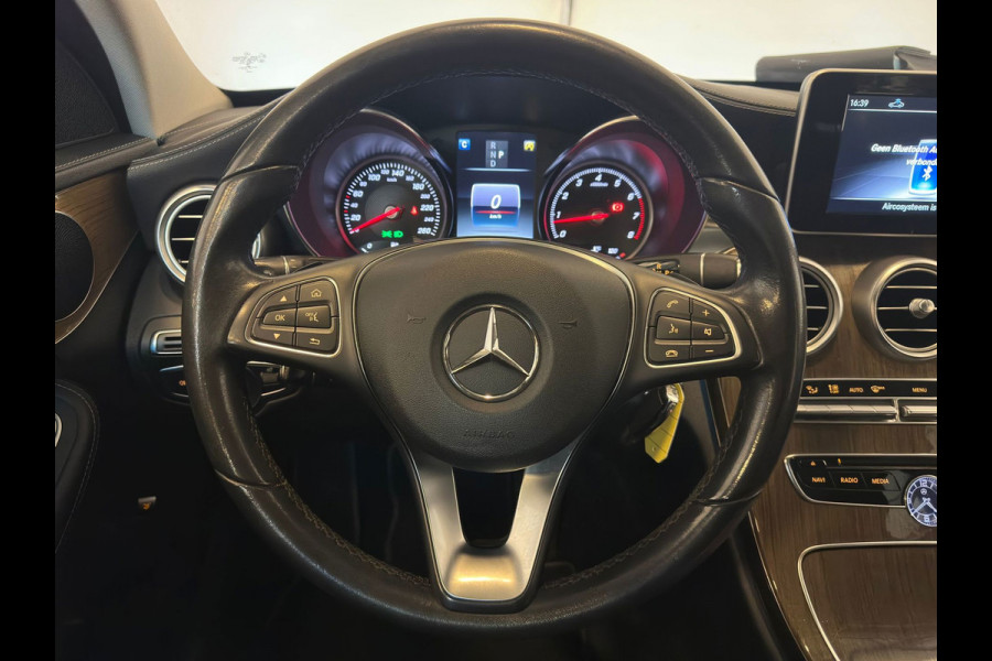 Mercedes-Benz C-Klasse 180 Premium Plus|TREKHAAK|XENON|DEALER ONDERHOUDEN|