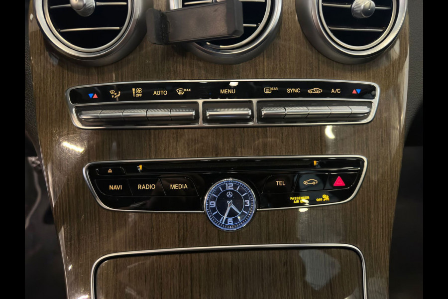 Mercedes-Benz C-Klasse 180 Premium Plus|TREKHAAK|XENON|DEALER ONDERHOUDEN|