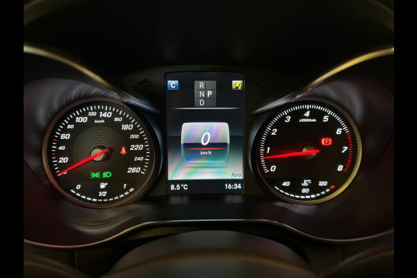 Mercedes-Benz C-Klasse 180 Premium Plus|TREKHAAK|XENON|DEALER ONDERHOUDEN|
