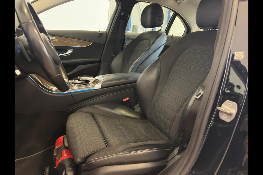 Mercedes-Benz C-Klasse 180 Premium Plus|TREKHAAK|XENON|DEALER ONDERHOUDEN|