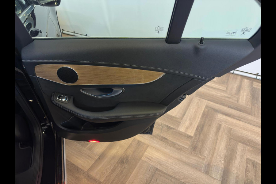 Mercedes-Benz C-Klasse 180 Premium Plus|TREKHAAK|XENON|DEALER ONDERHOUDEN|