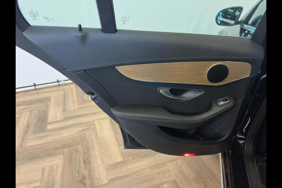 Mercedes-Benz C-Klasse 180 Premium Plus|TREKHAAK|XENON|DEALER ONDERHOUDEN|