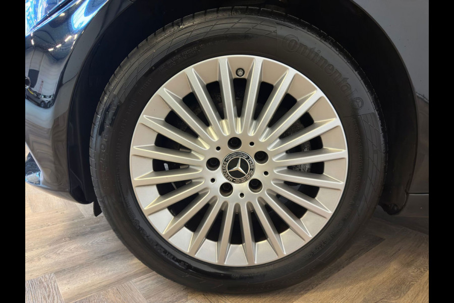 Mercedes-Benz C-Klasse 180 Premium Plus|TREKHAAK|XENON|DEALER ONDERHOUDEN|