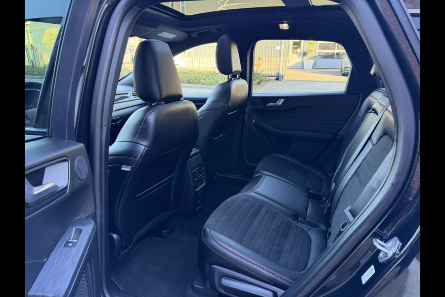 Ford Kuga 2.5 PHEV ST-Line X / Trekhaak (Elek) / Panoramadak / Camera / Adaptive-Cruise / Winter-Pakket / Head-Up / Ford Dealer on