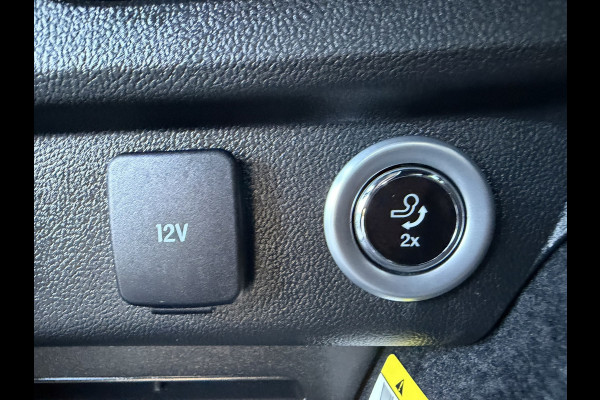 Ford Kuga 2.5 PHEV ST-Line X / Trekhaak (Elek) / Panoramadak / Camera / Adaptive-Cruise / Winter-Pakket / Head-Up / Ford Dealer on