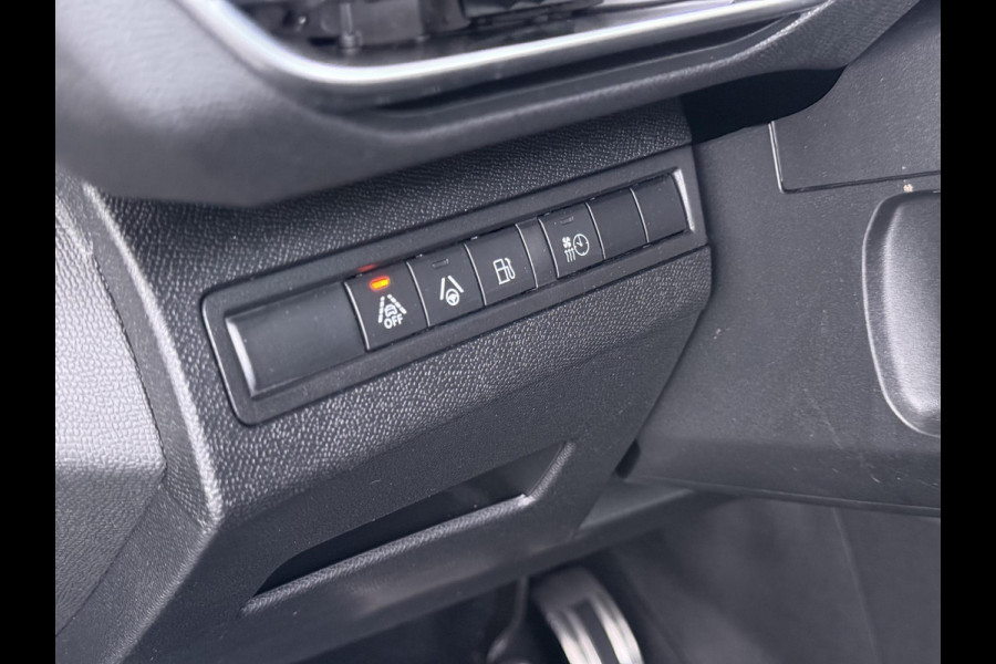 Peugeot 3008 1.6 HYbrid 225 GT Pack Business | BOMVOL!! | PANO | ELEK. ACHTERKLEP | STOELVERWARMING | APPLECARPLAY | RIJKLAAR MET 12 MND BOVAG GARANTIE | ACHTERUITRIJ CAMERA | ADAP. CRUISE | DODE HOEK |