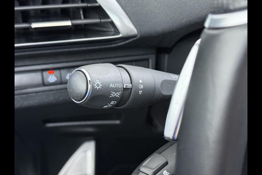 Peugeot 3008 1.6 HYbrid 225 GT Pack Business | BOMVOL!! | PANO | ELEK. ACHTERKLEP | STOELVERWARMING | APPLECARPLAY | RIJKLAAR MET 12 MND BOVAG GARANTIE | ACHTERUITRIJ CAMERA | ADAP. CRUISE | DODE HOEK |